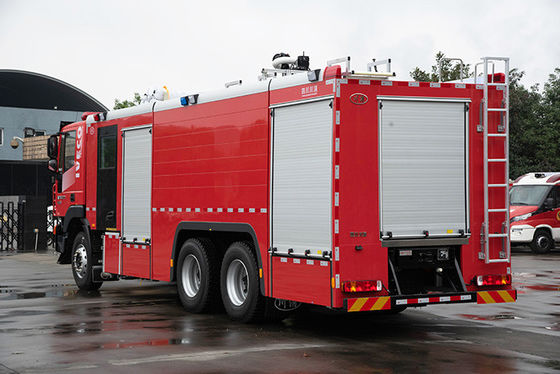 SAIC-HONGYAN IVECO 12T 水泡消防トラック 品質の良い特殊車両 中国工場